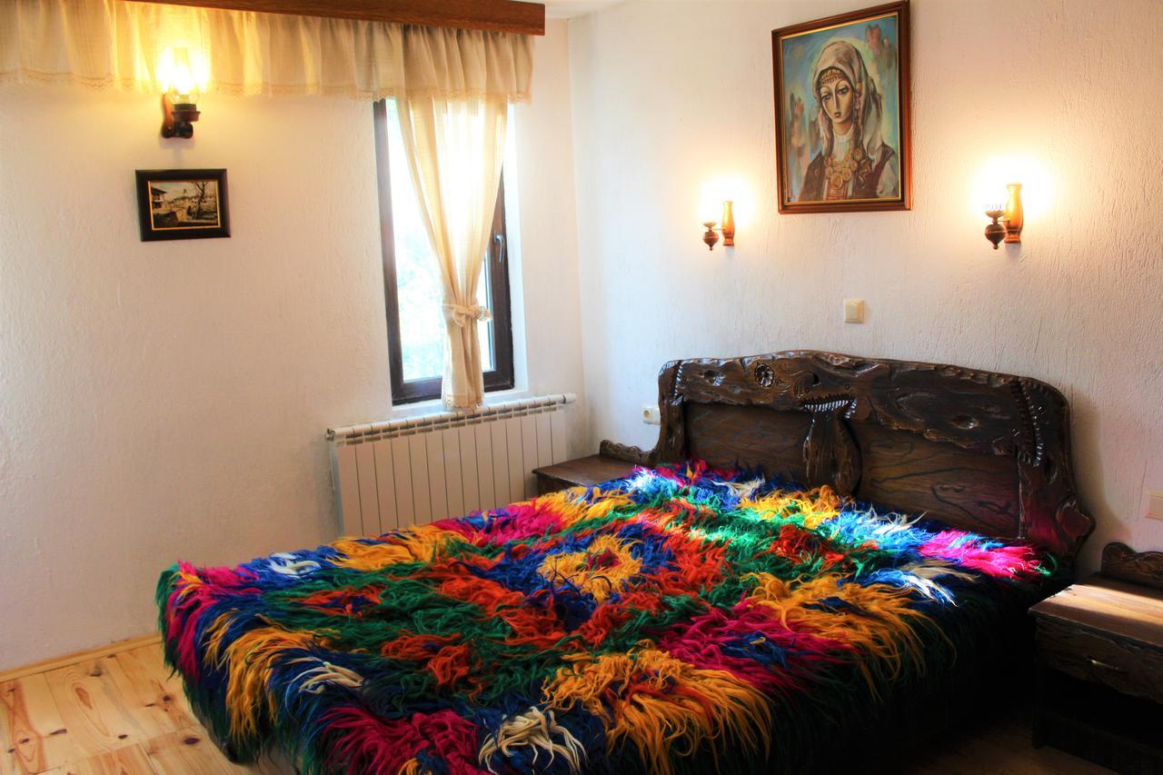 Hotel Sokay Трявна Экстерьер фото